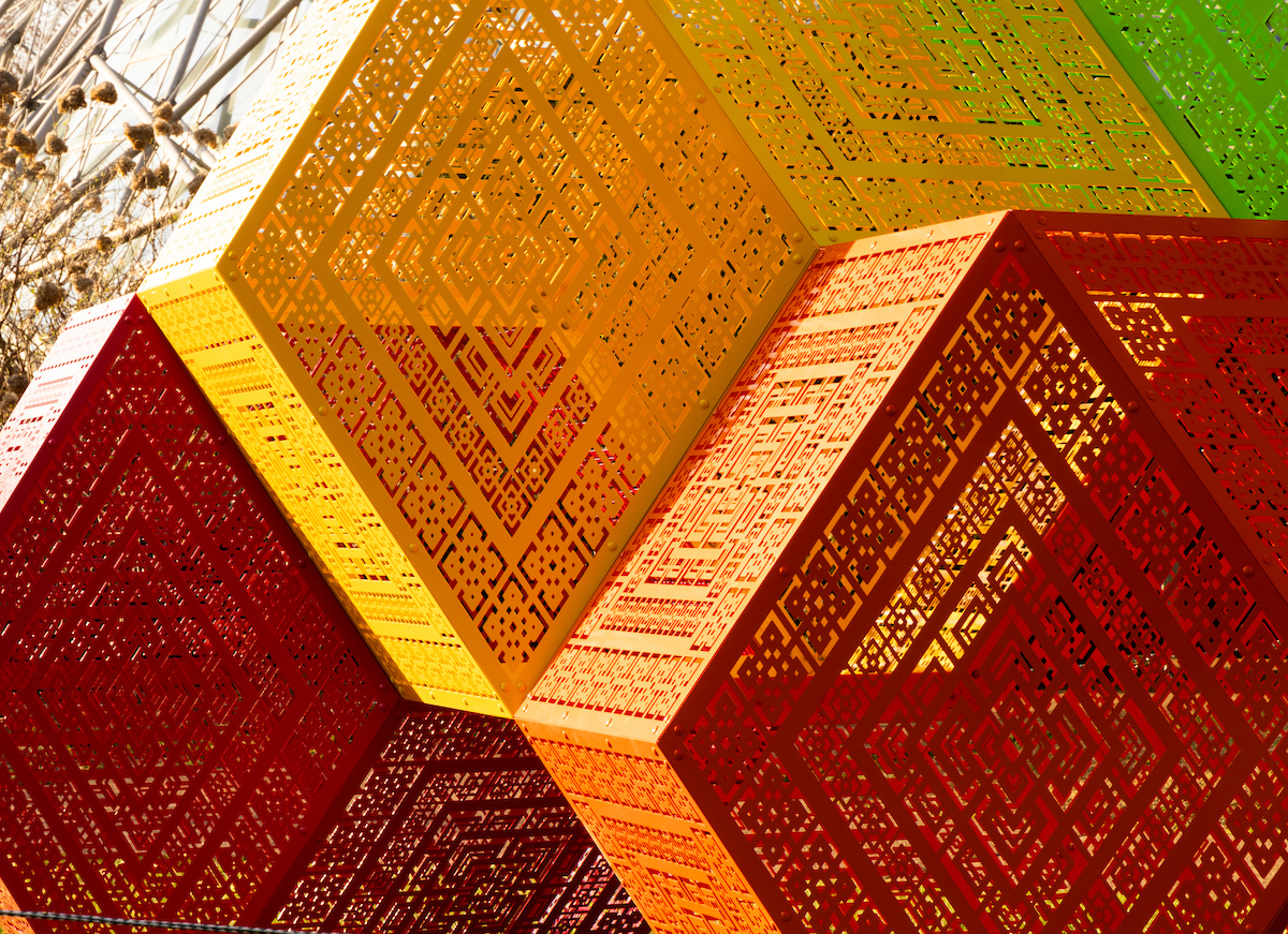 Visitor’s Guide – “Patterns in Nature: The Art of HYBYCOZO”